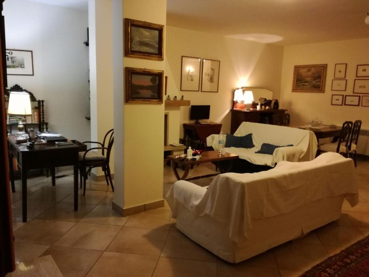 Casa Conte Bed & Breakfast Terracina Exterior photo
